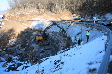 REKONSTRUKCIJA CESTE GRAHOVO BLOŠKA POLICA 04 FOTO LJUBO VUKELIČ
